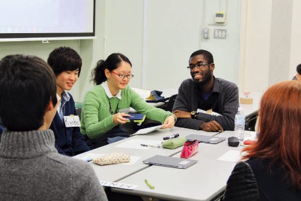 国際人間科学部